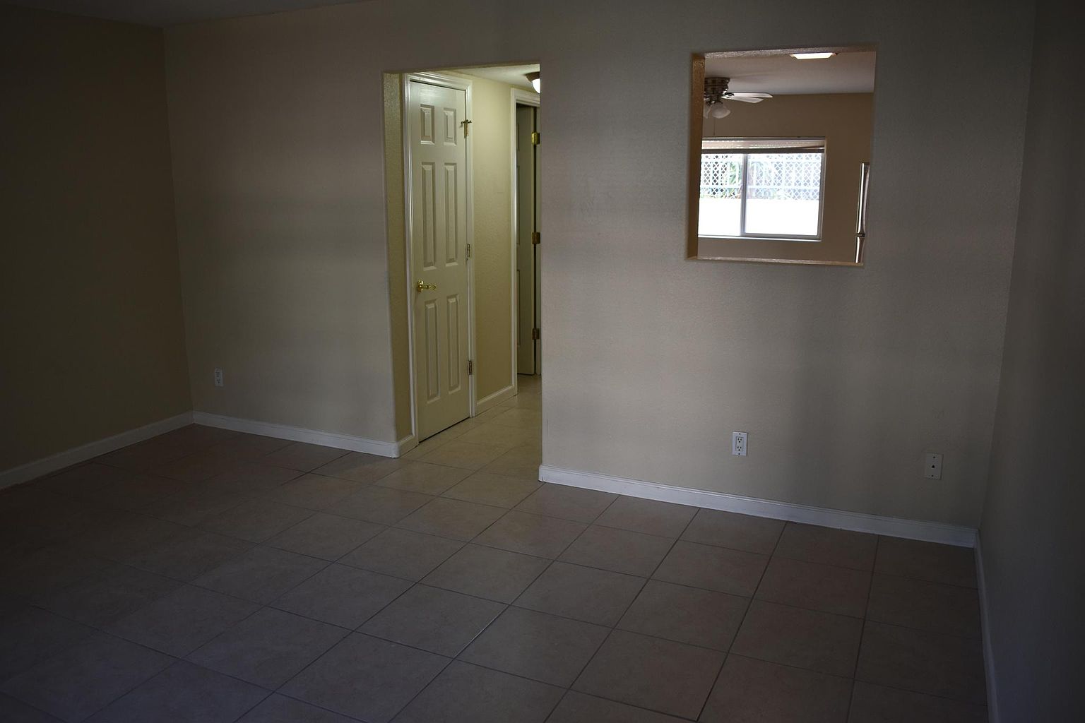 940 Calla Ave photo 3