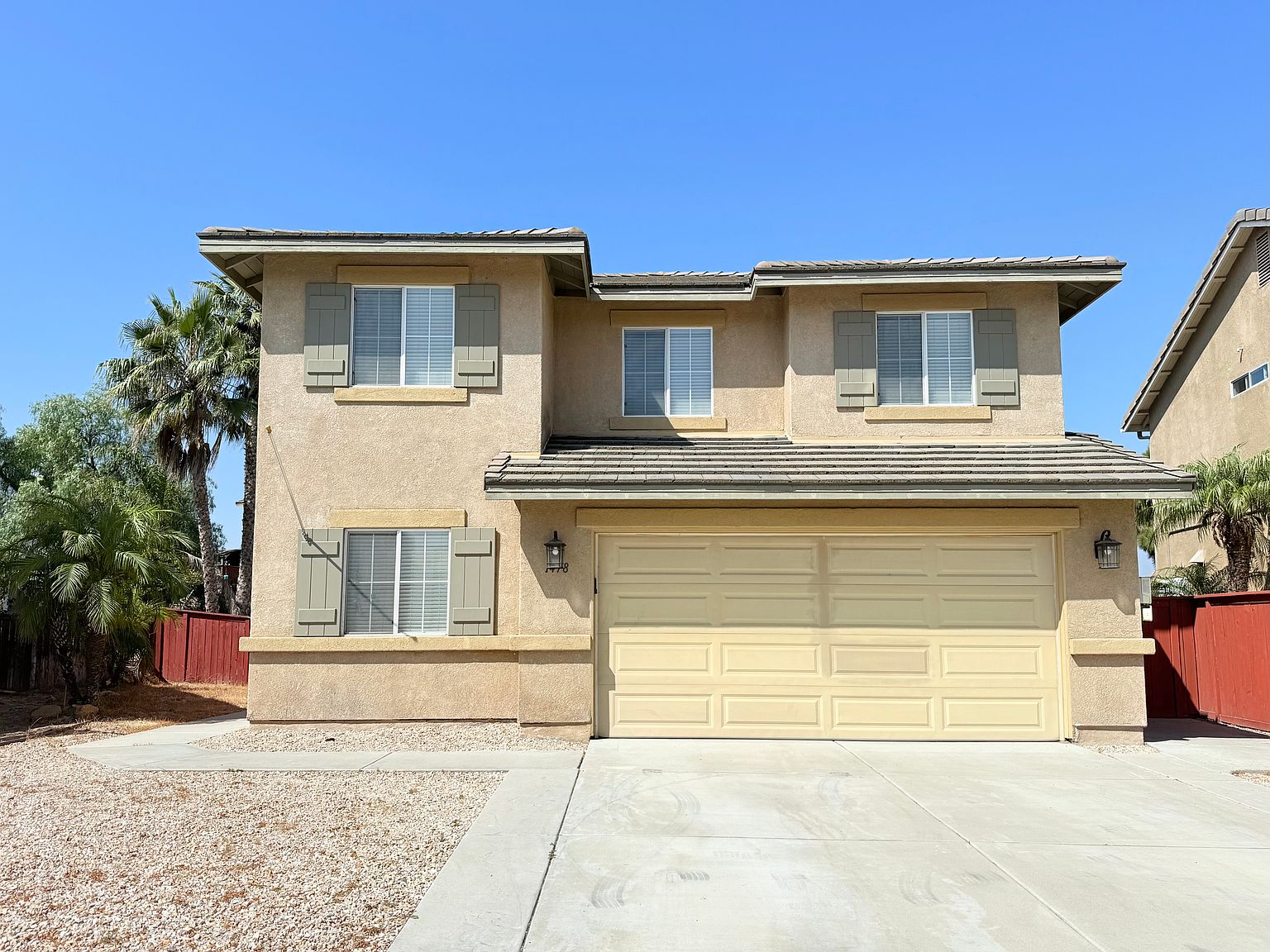 1478 Wyatt Ct photo 2