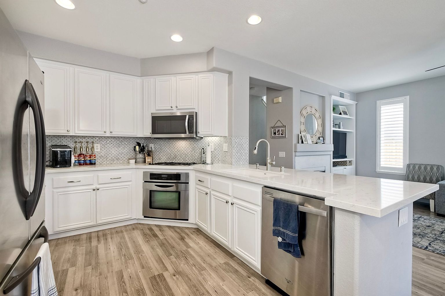 10055 Fieldthorn St photo 3