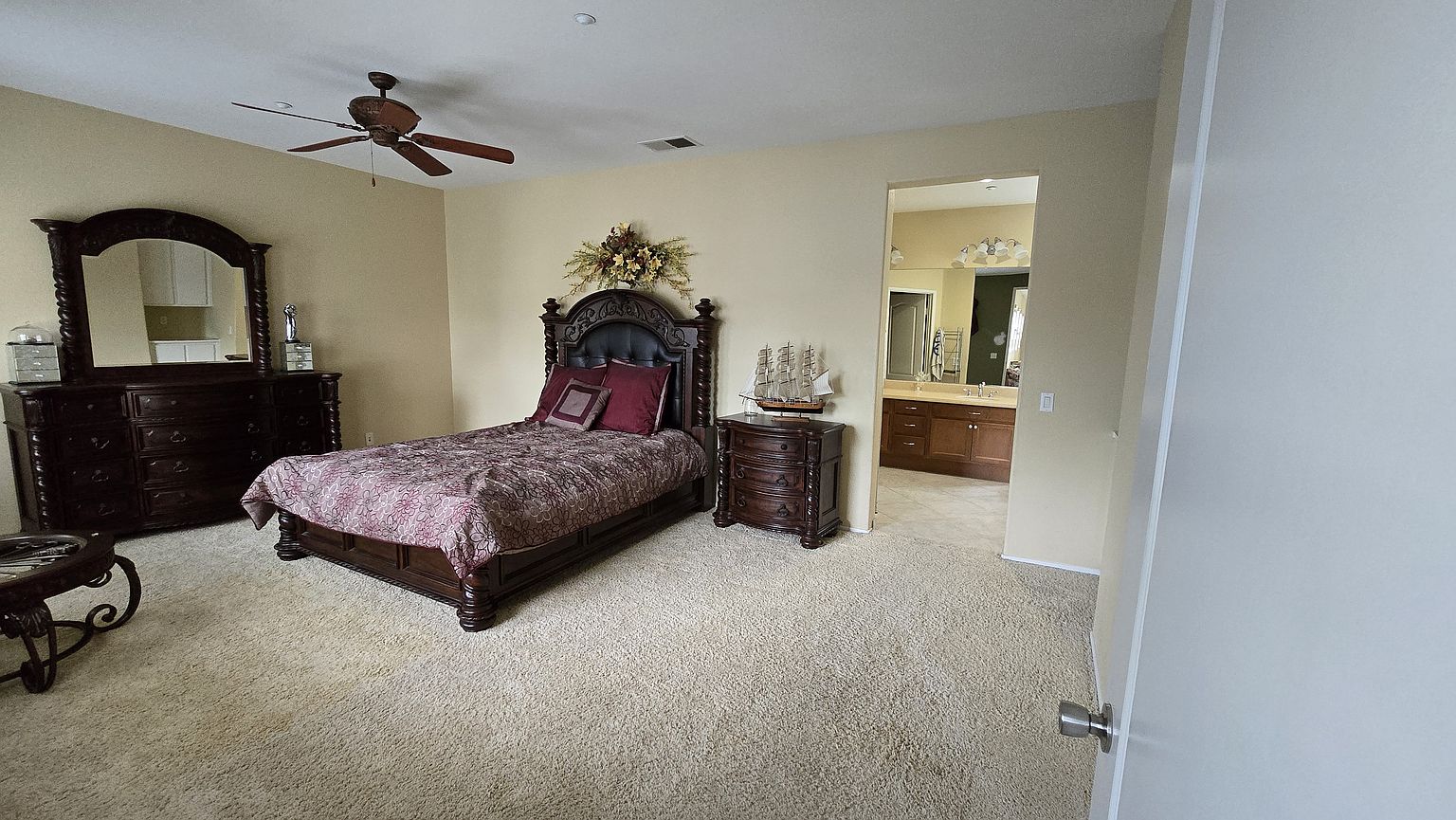 16422 Snowbells Ln photo 3