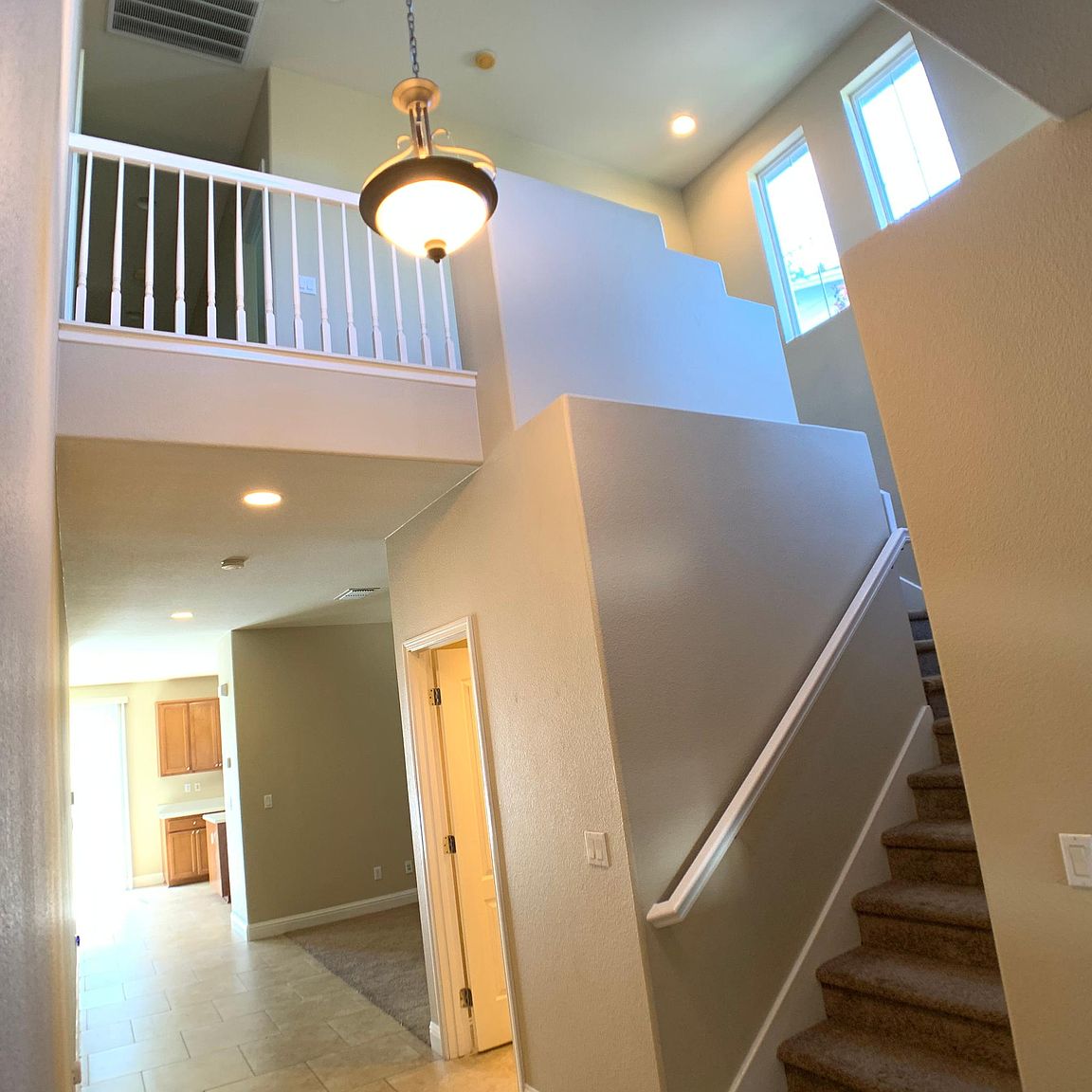 339 Hatheway St photo 3