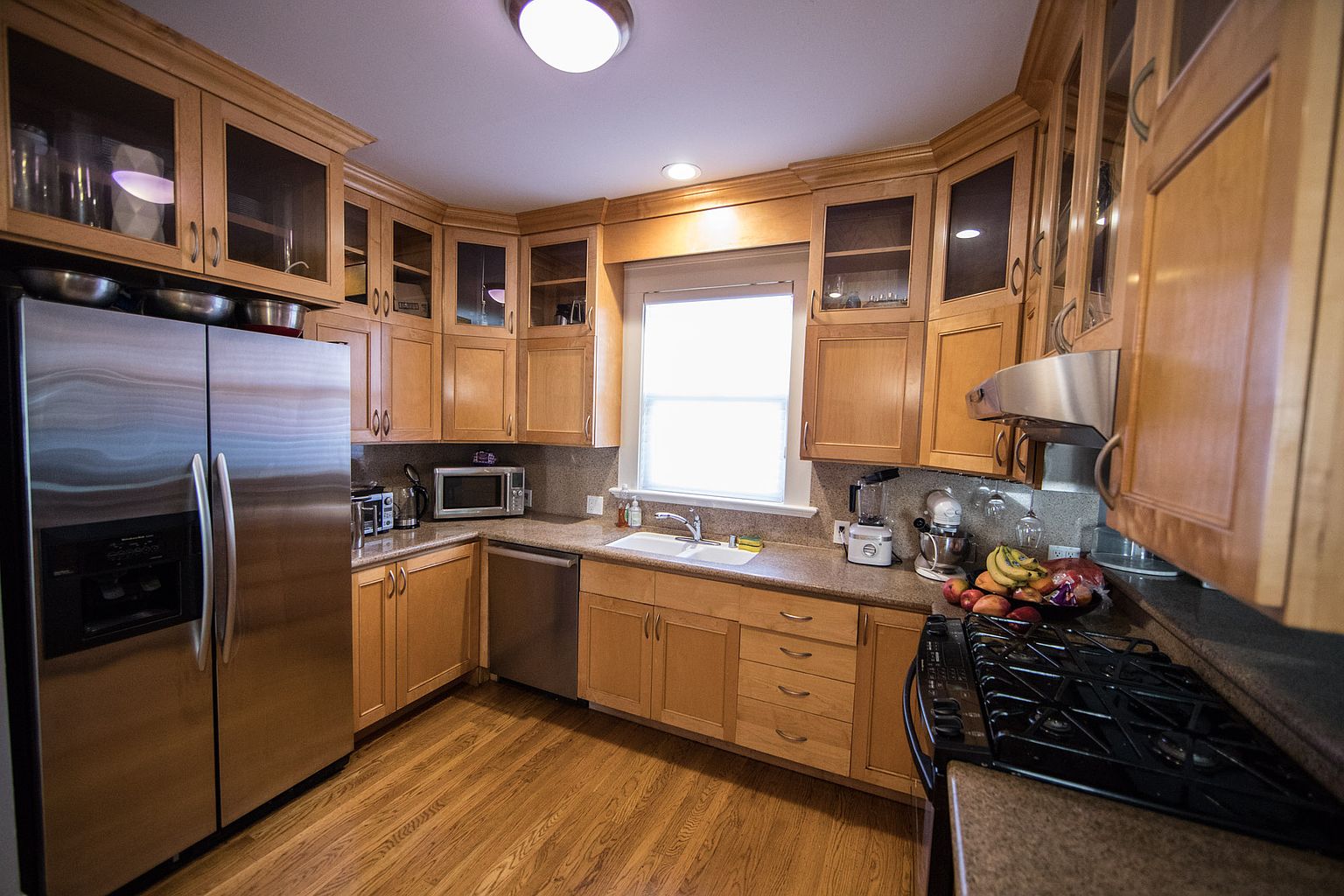 208 Grand Blvd photo 4