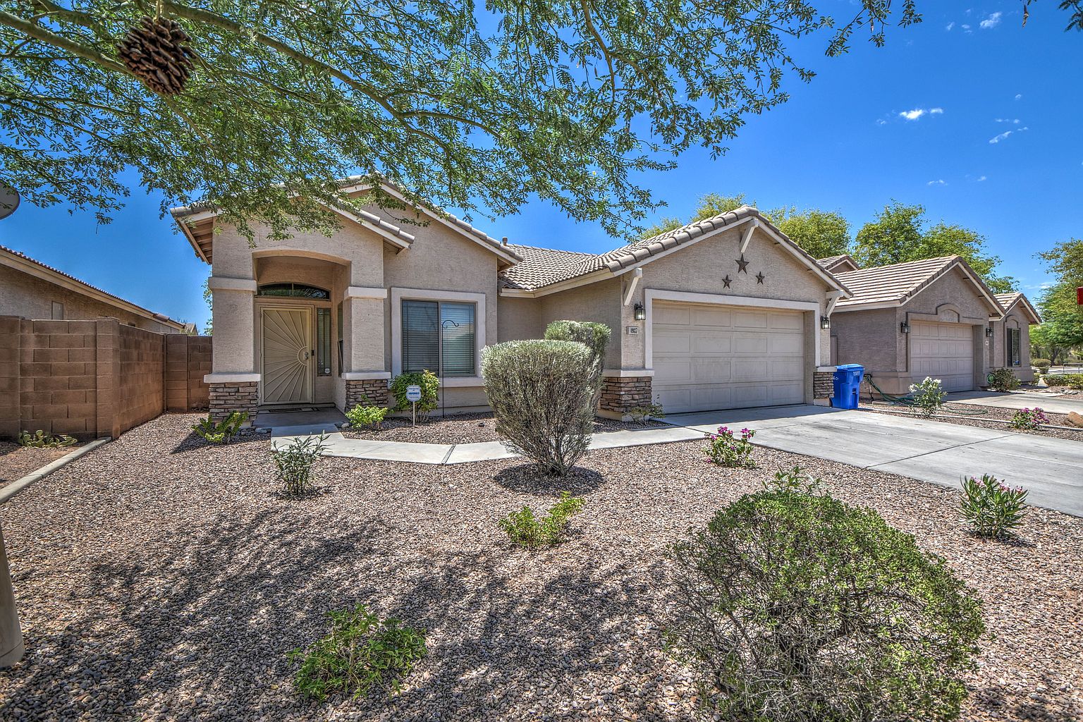 4937 W Nancy Ln photo 2