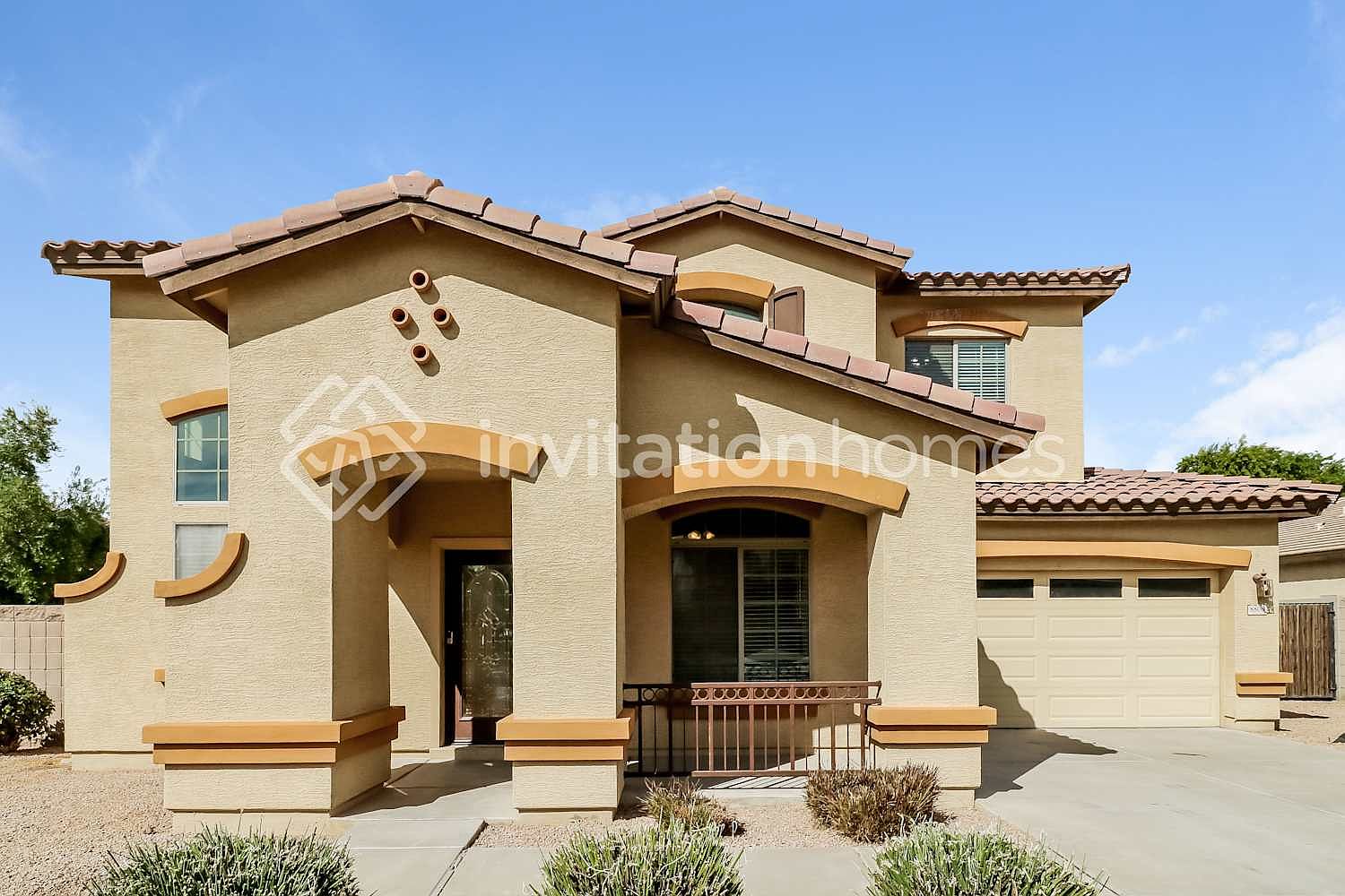 8806 W Gardenia Ave Glendale, AZ 85305 photo 3