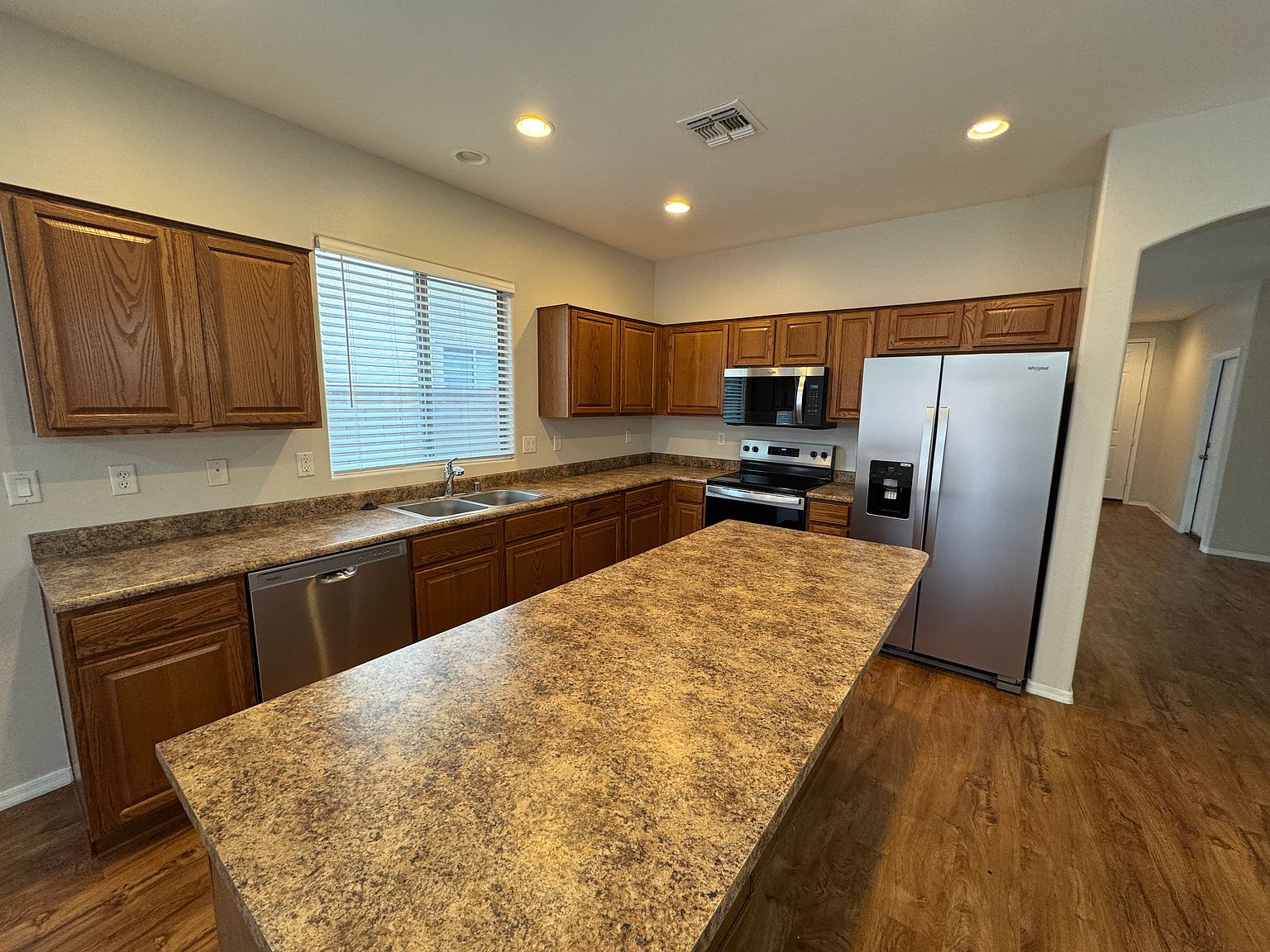 4554 E Sundance Ave photo 4