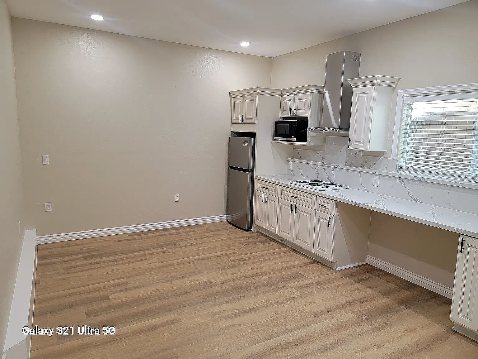 3200 Toopal Dr photo 5