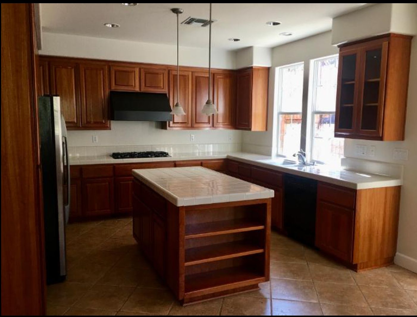 6375 Newhaven Ln photo 3