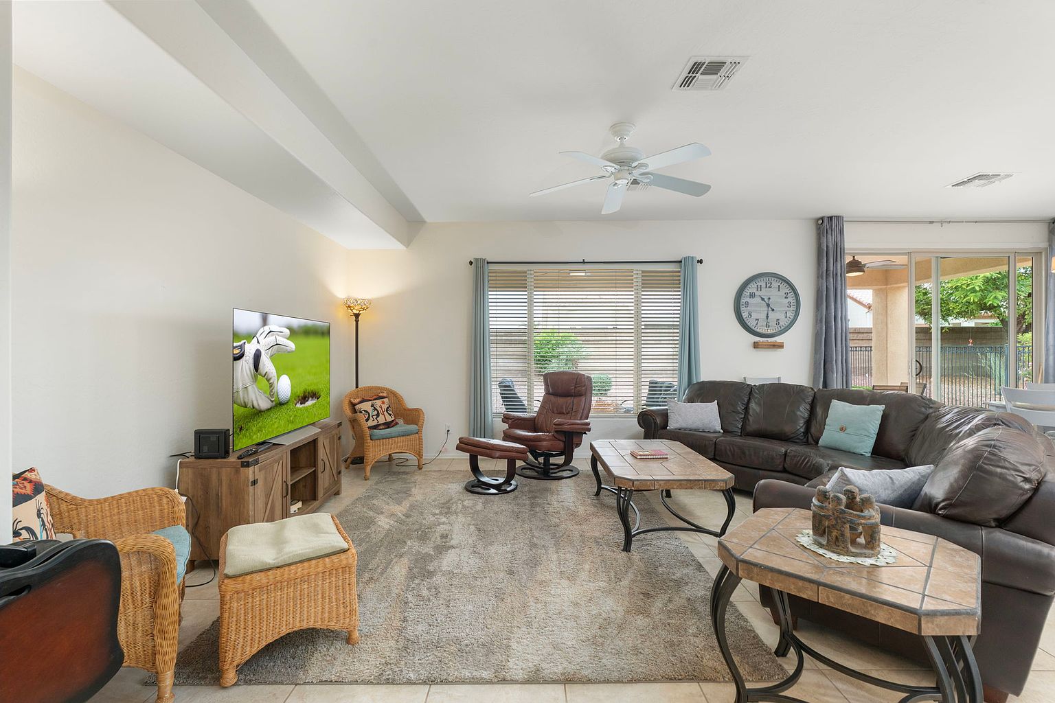 22226 N Las Positas Dr photo 3