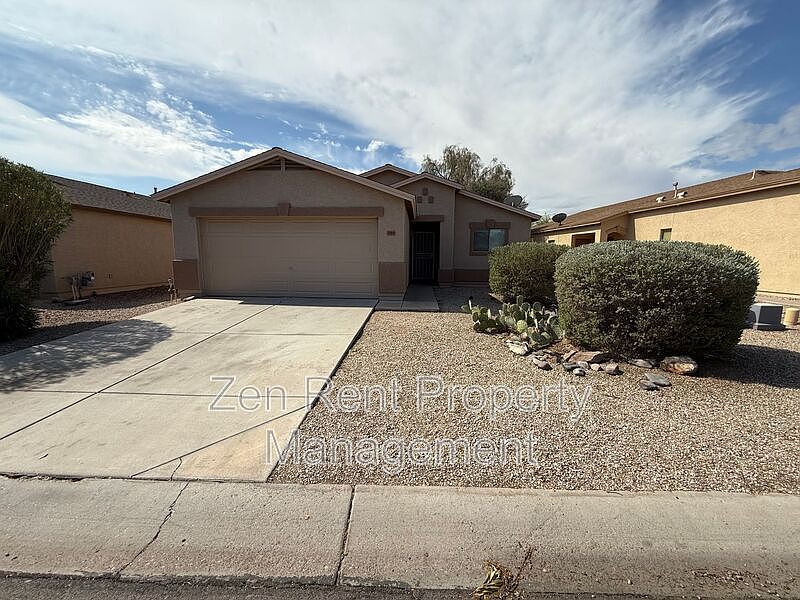 1905 E Silversmith Trail San Tan Valley, AZ 85143 photo 2