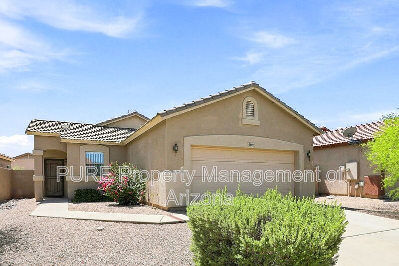 2807 E Morenci Rd photo 4