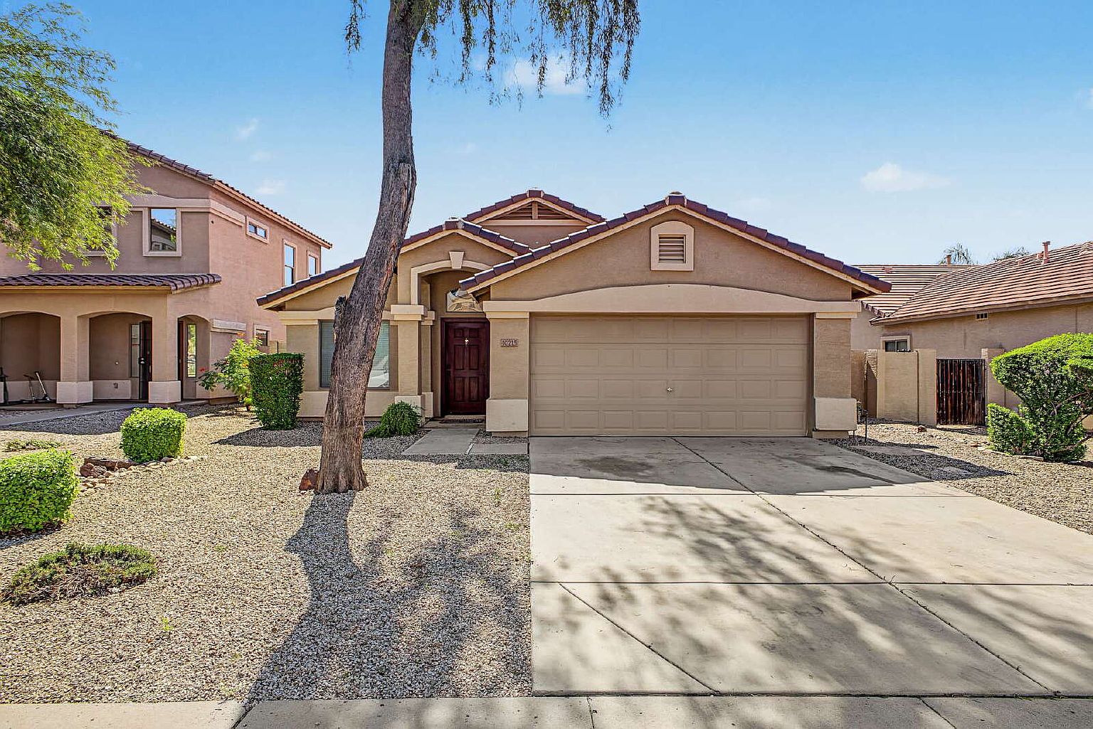 10215 E Kiva Ave