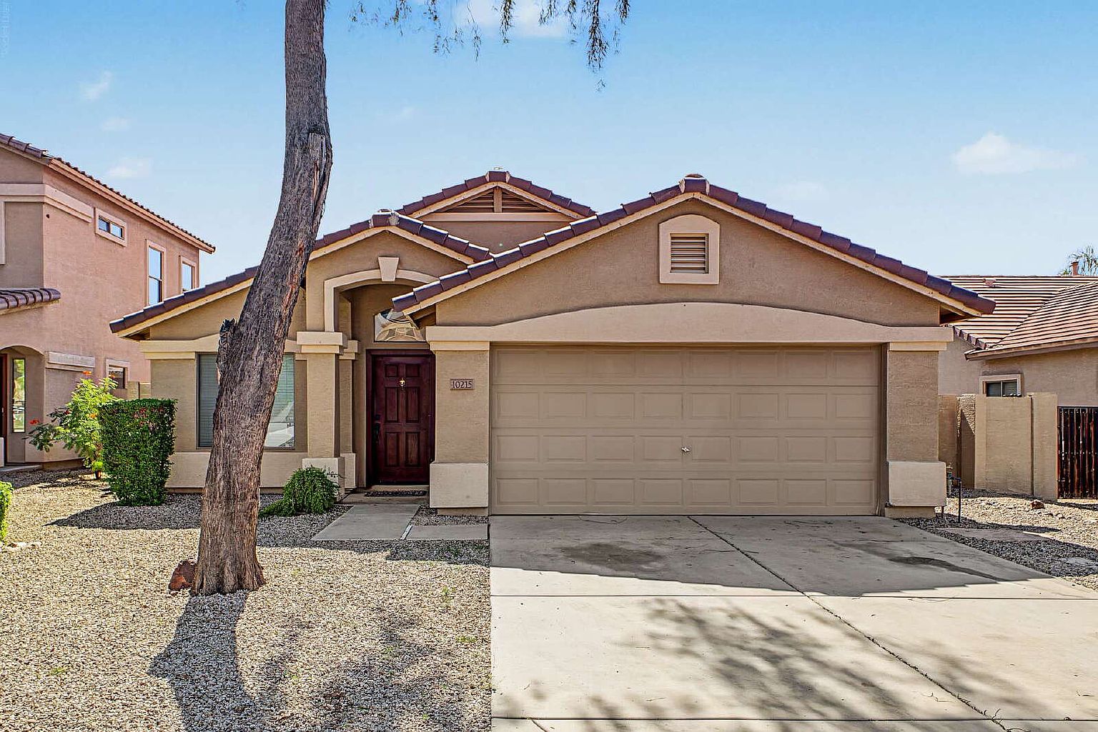 10215 E Kiva Ave photo 2