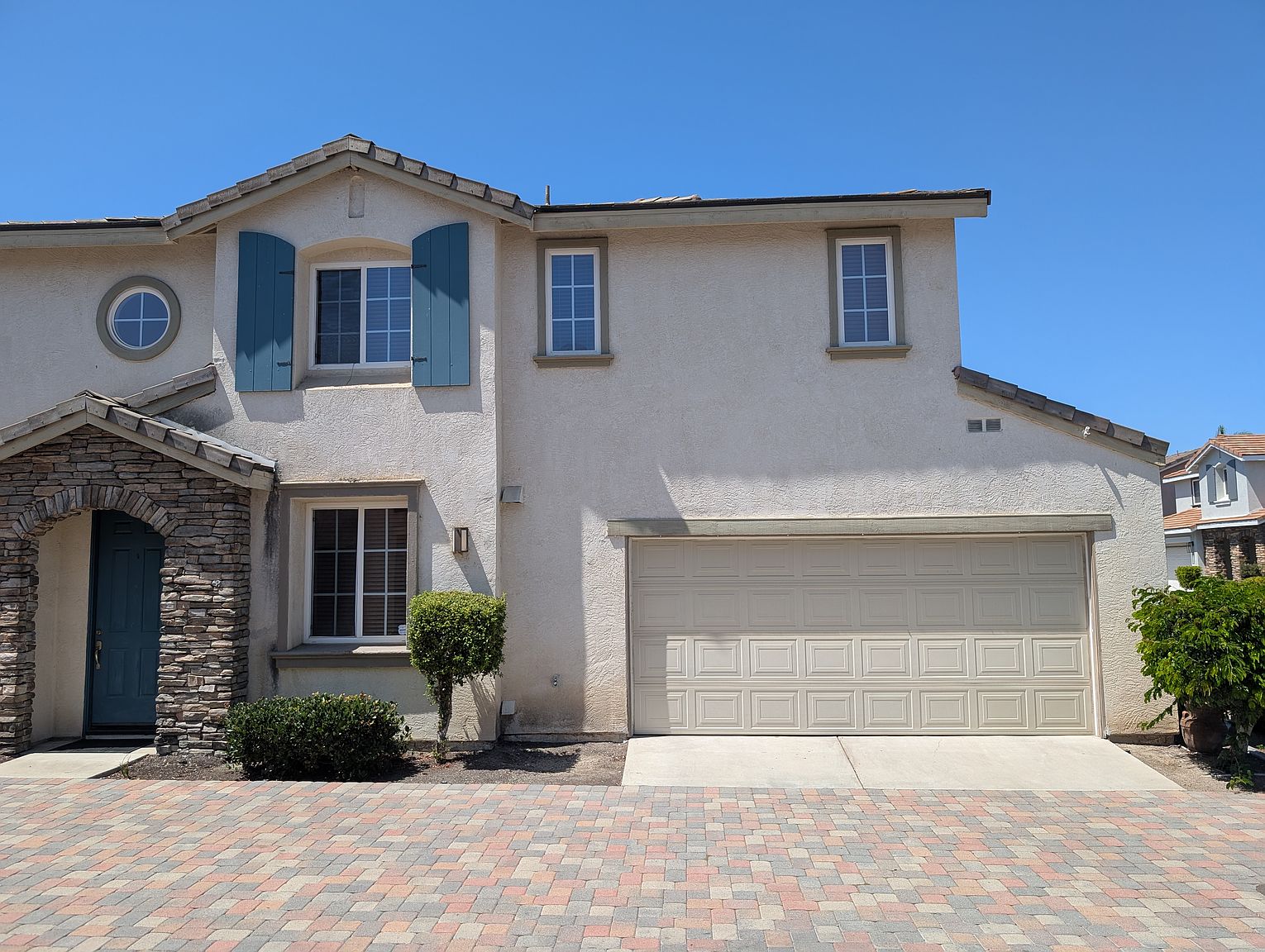 2824 Weeping Willow Rd photo 2