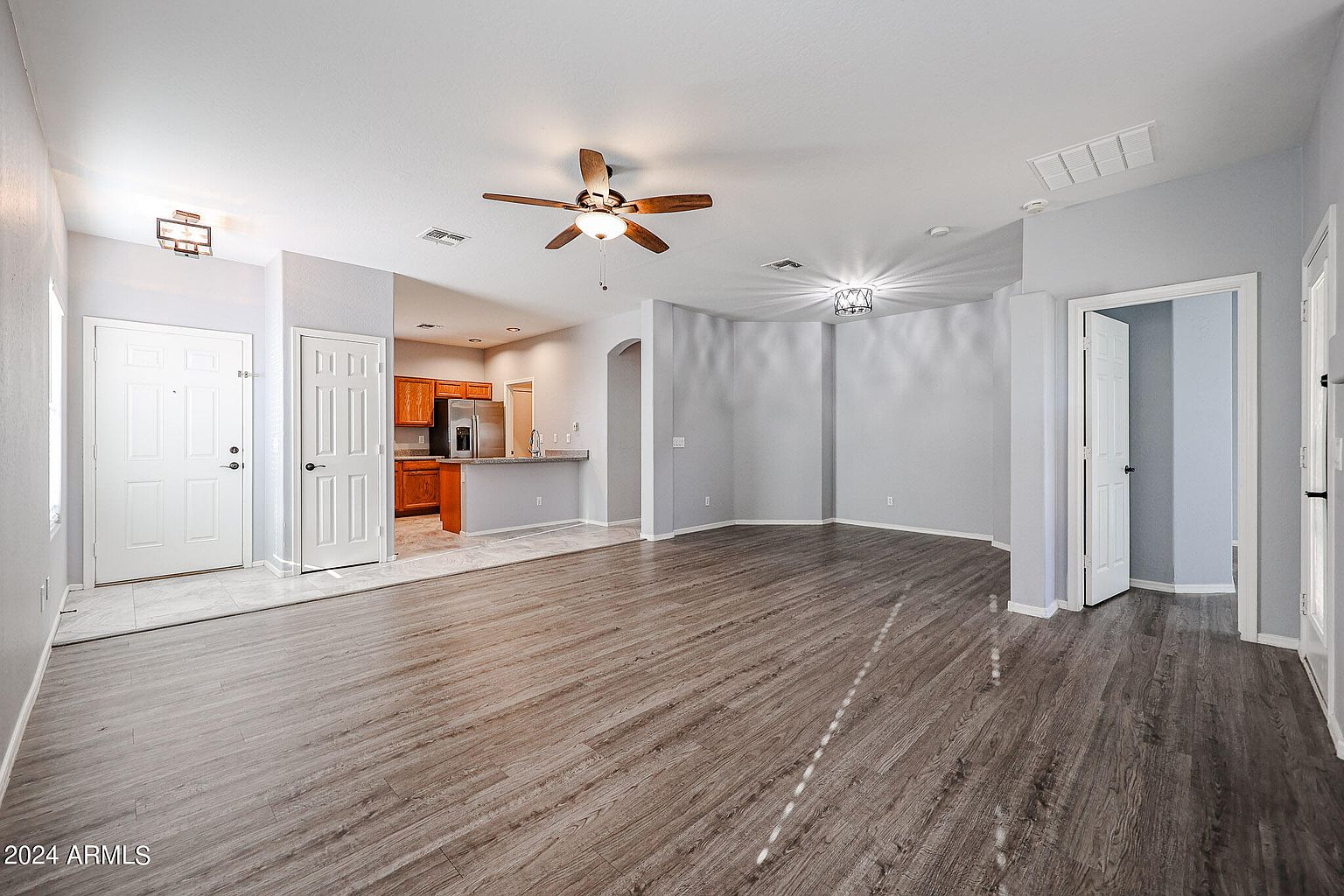 15301 N 138th Ln photo 5