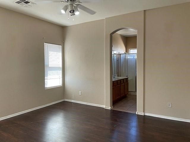 8850 W Hilton Ave photo 3