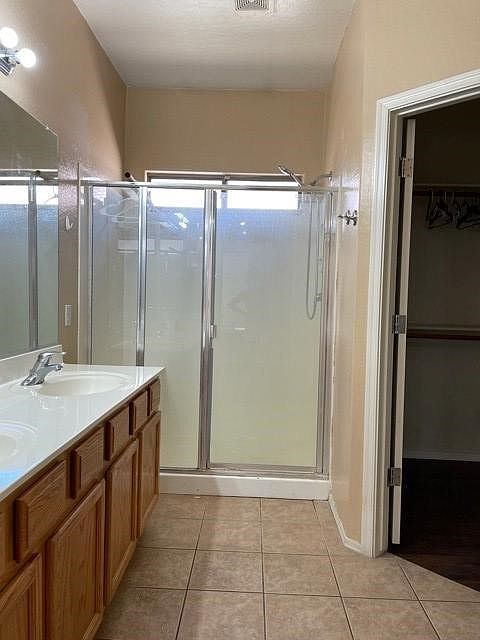 8850 W Hilton Ave photo 4