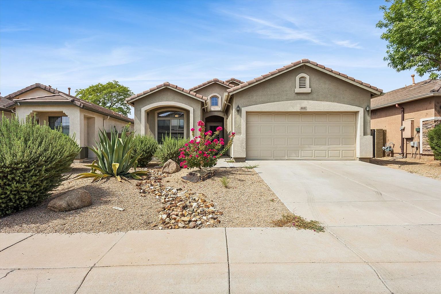 4618 W Fortune Dr photo 3