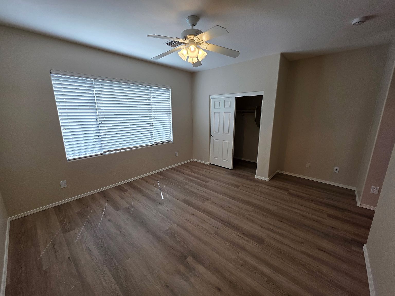 1879 W Owens Way photo 5