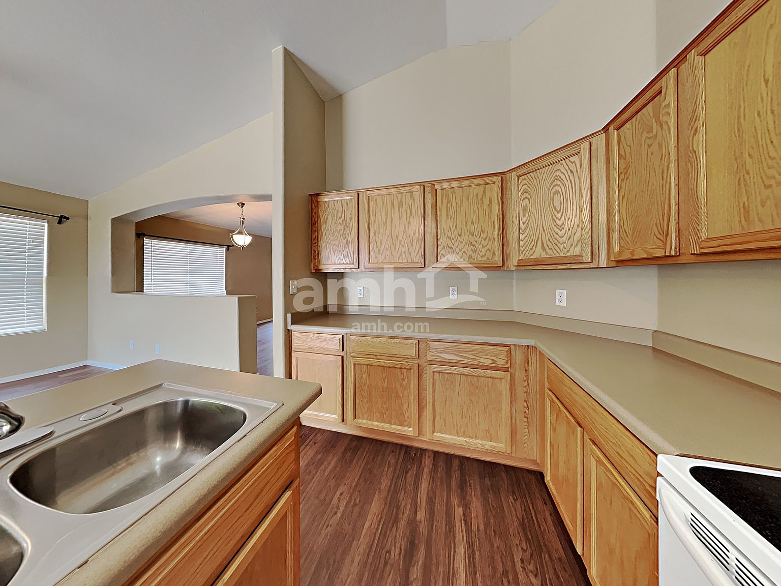 2137 S 155th Dr photo 3