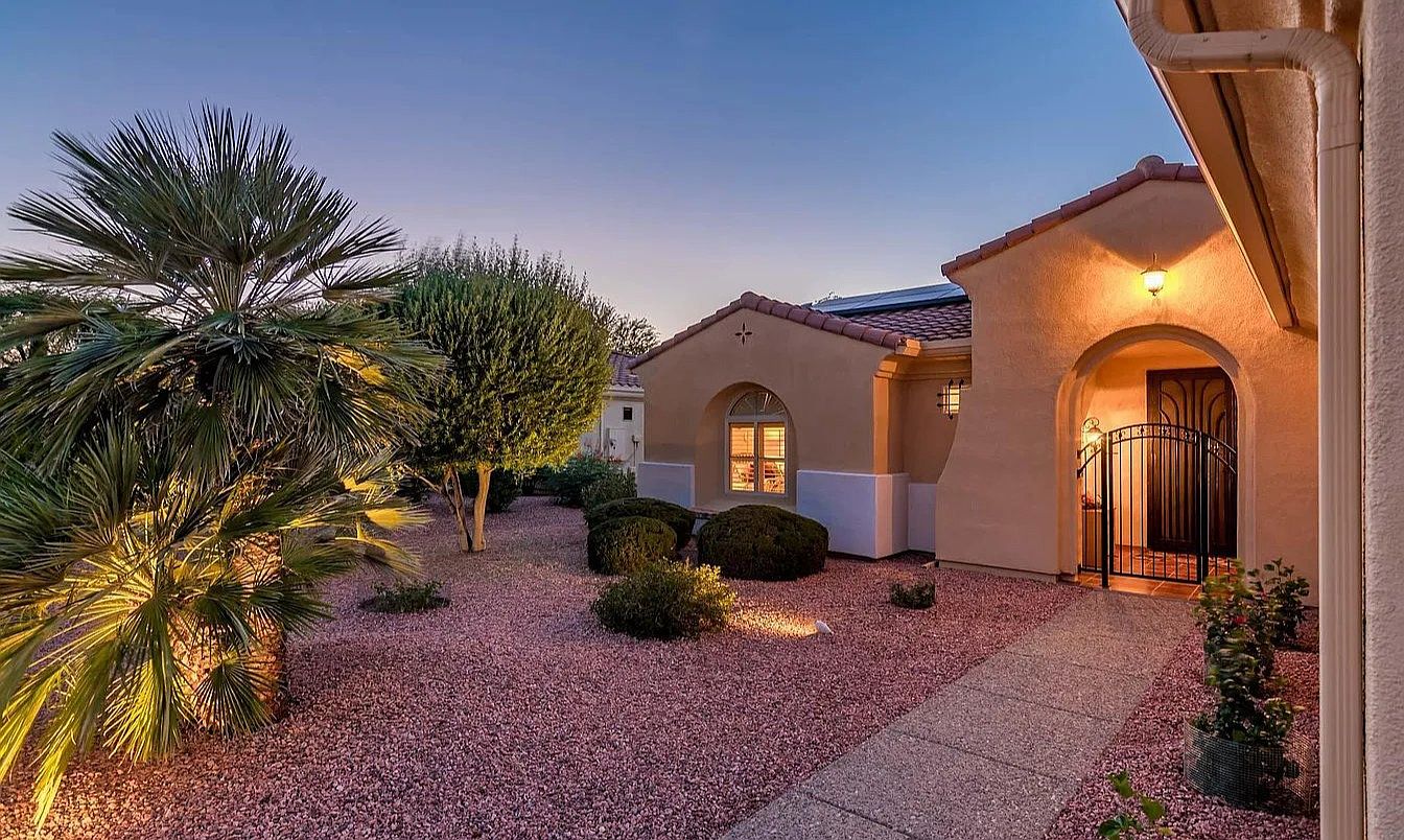 13428 W El Sueno Ct Sun City West, AZ 85375 photo 2