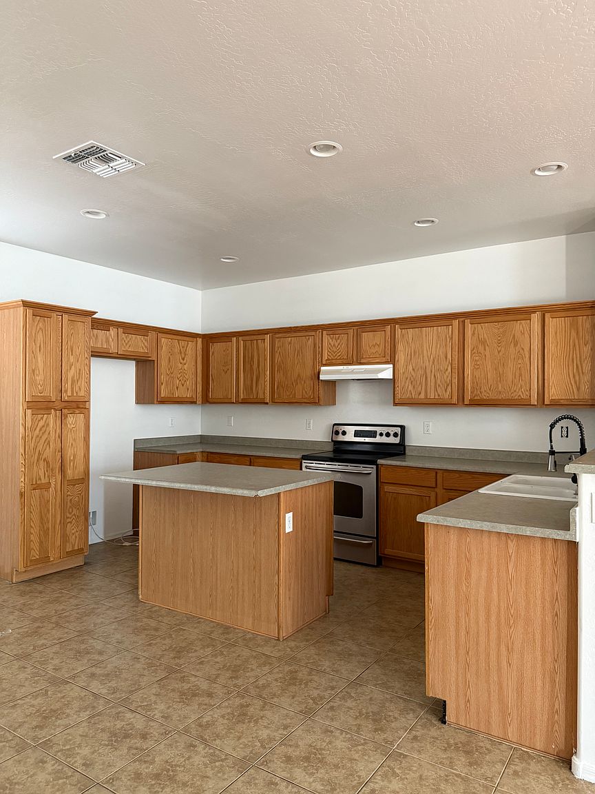 24793 W Dove Peak photo 3