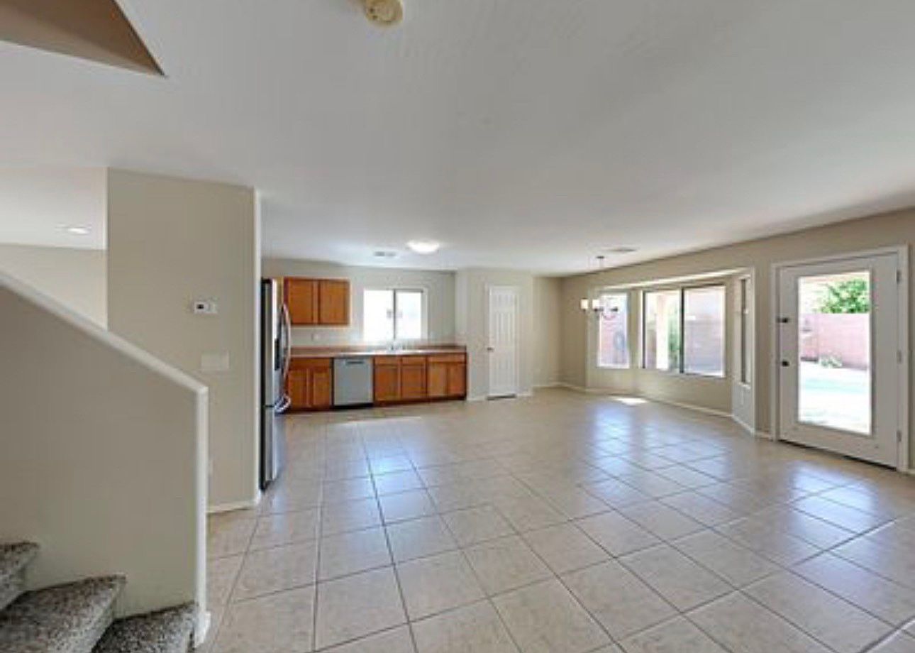 23451 W Cocopah St photo 3