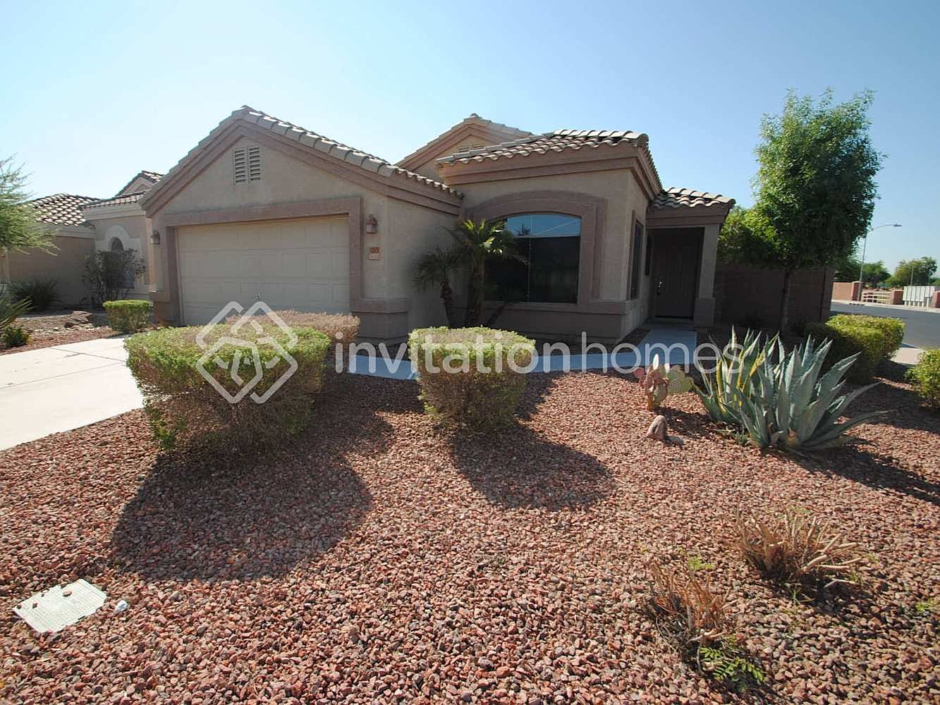 12575 W Lisbon Ln photo 3