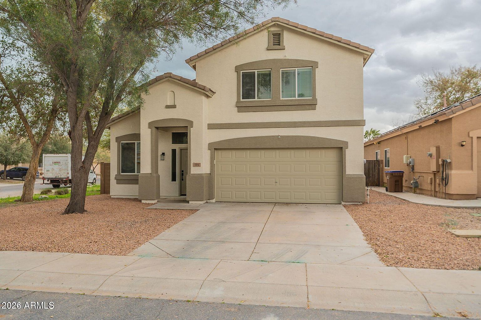 701 W Gibson Ave