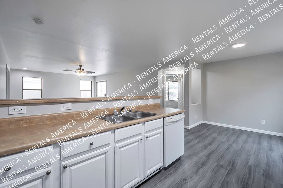 1735 E San Xavier Dr photo 5