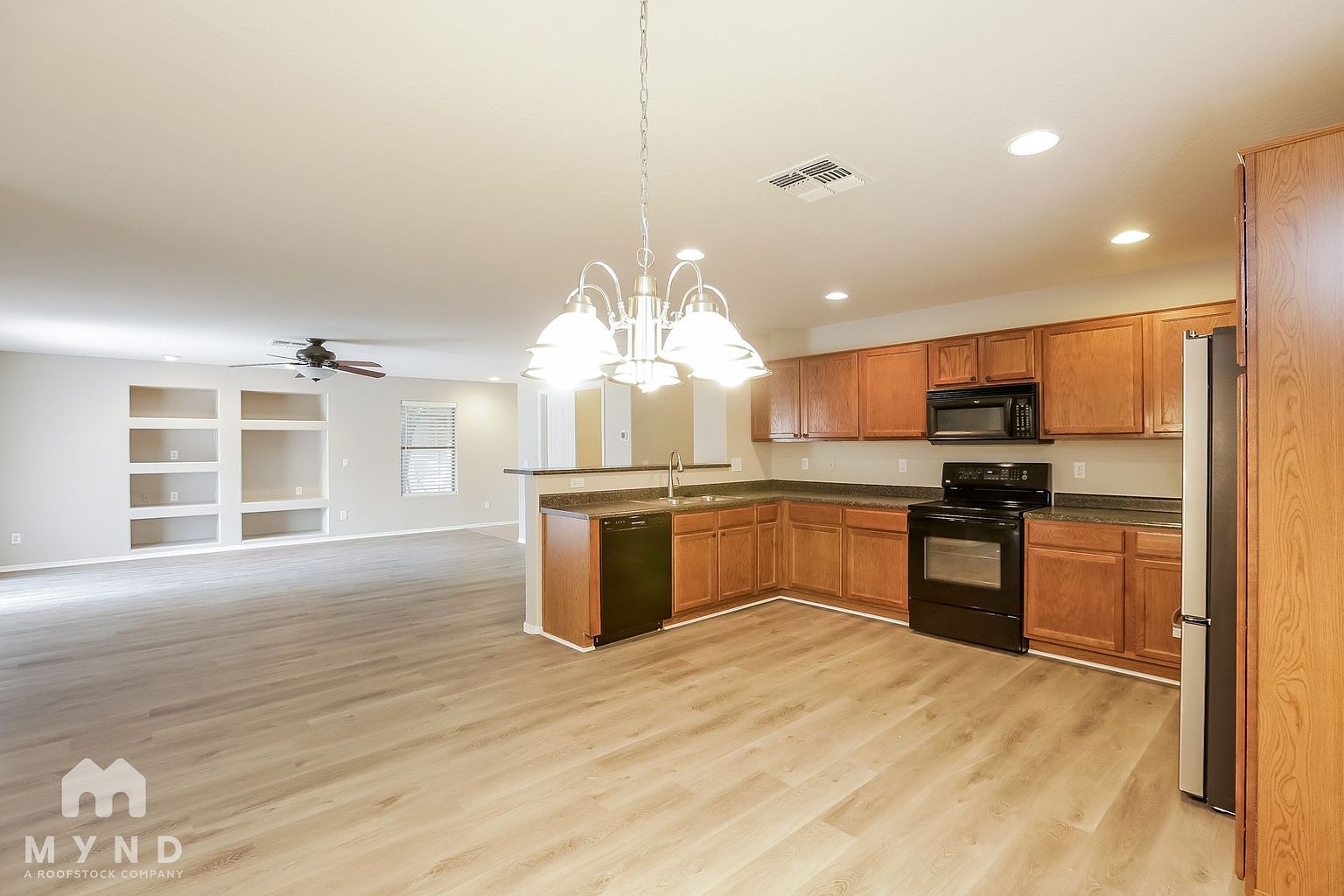 42365 Bunker Dr Maricopa, AZ 85138 photo 3