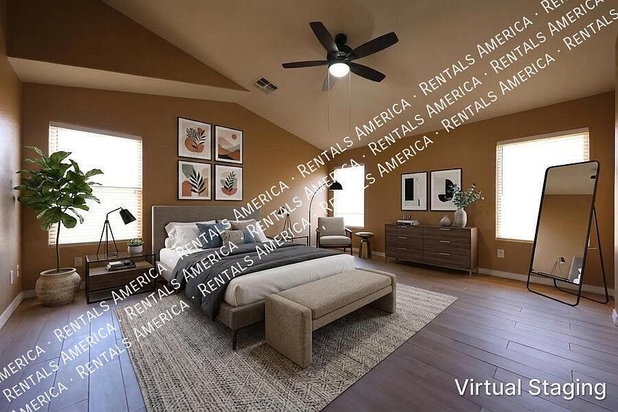 42604 W Oakland Dr photo 2