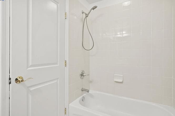 4569 Brannigan St photo 2