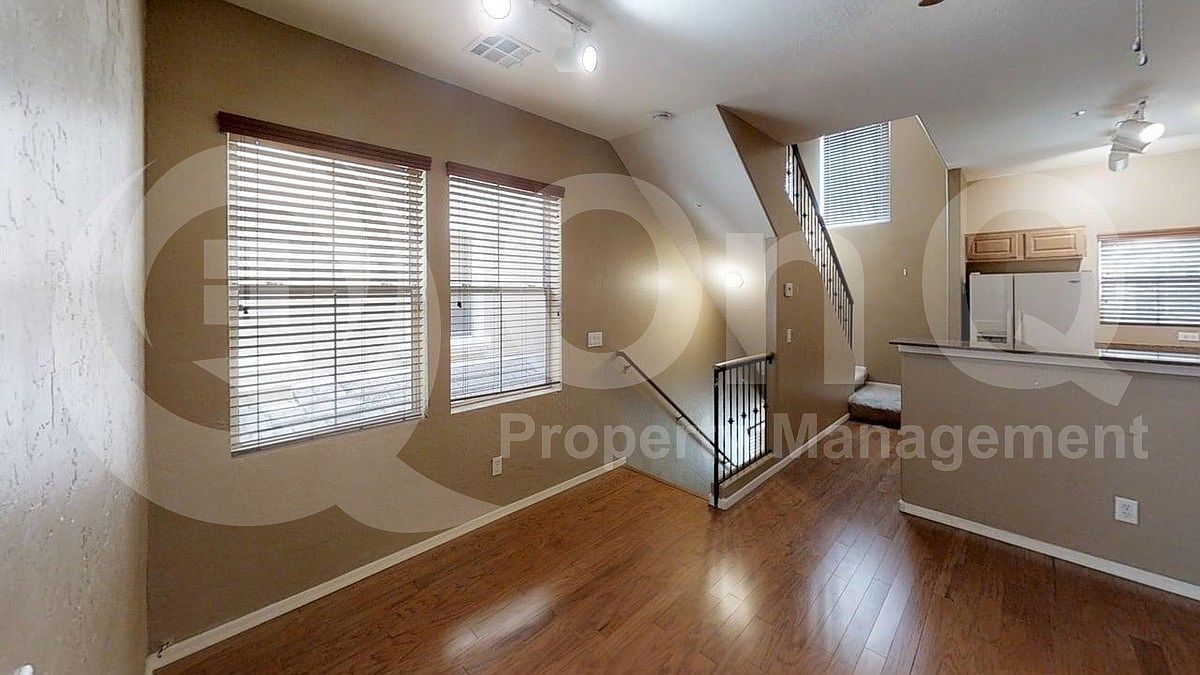 165 W Tremaine Ct Gilbert, AZ 85233 photo 5
