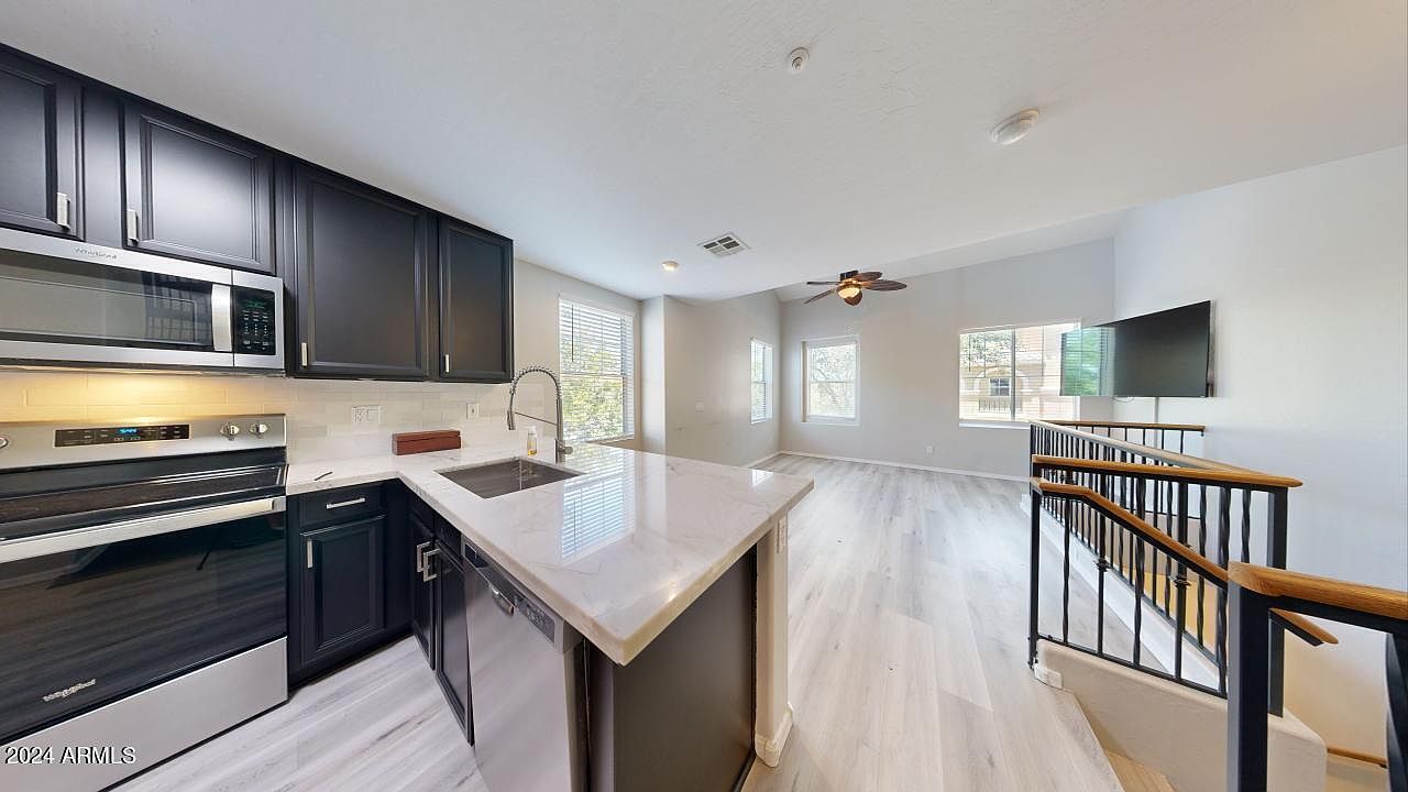 164 W Campbell Ct photo 4