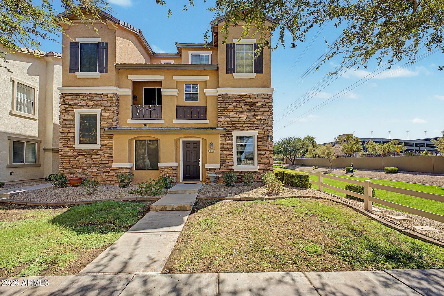 418 N Mahogany Ct photo 4