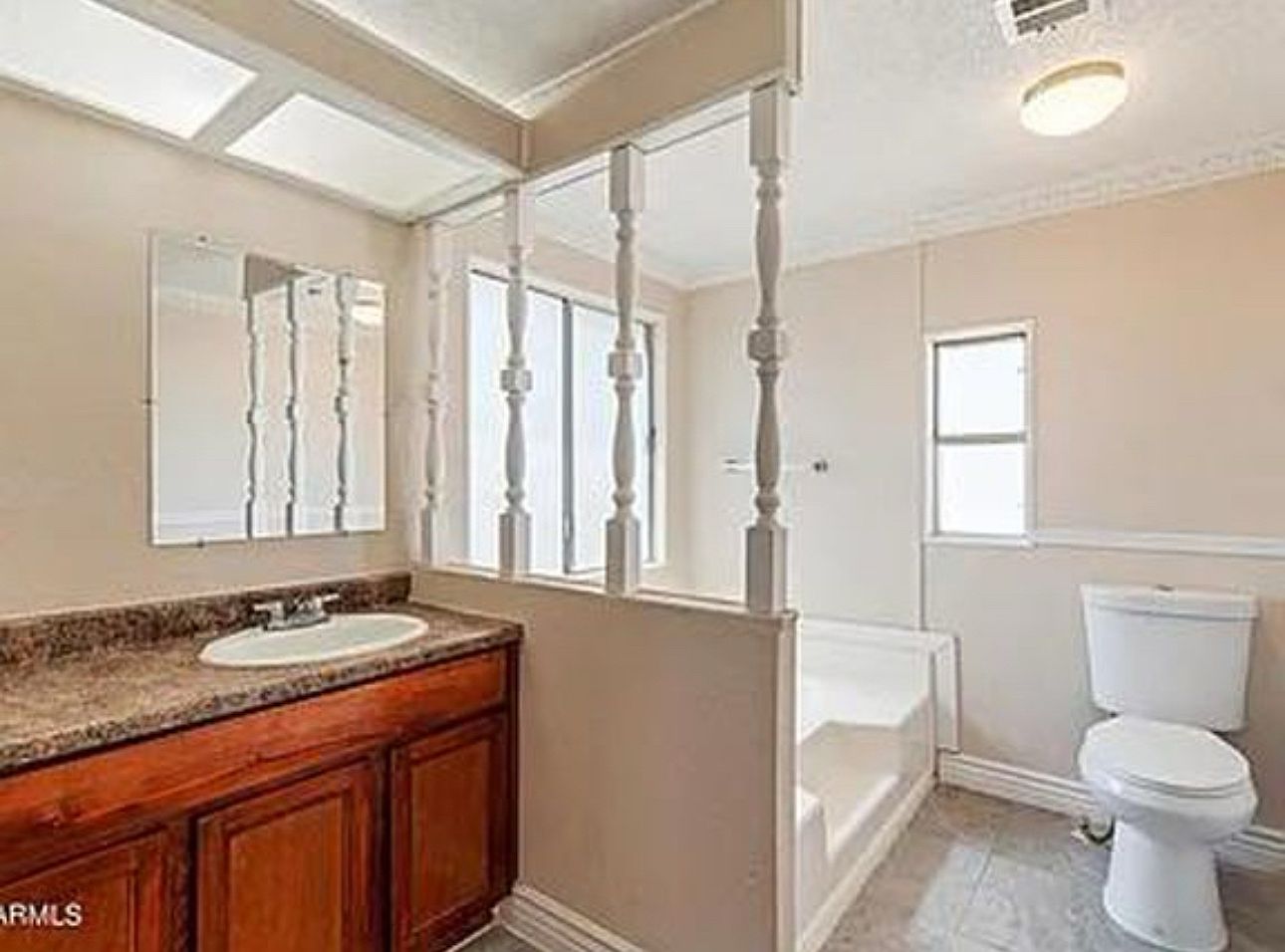 37533 W Elwood St photo 4