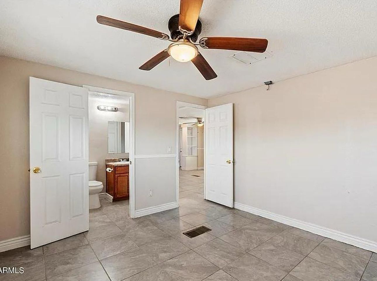 37533 W Elwood St photo 2