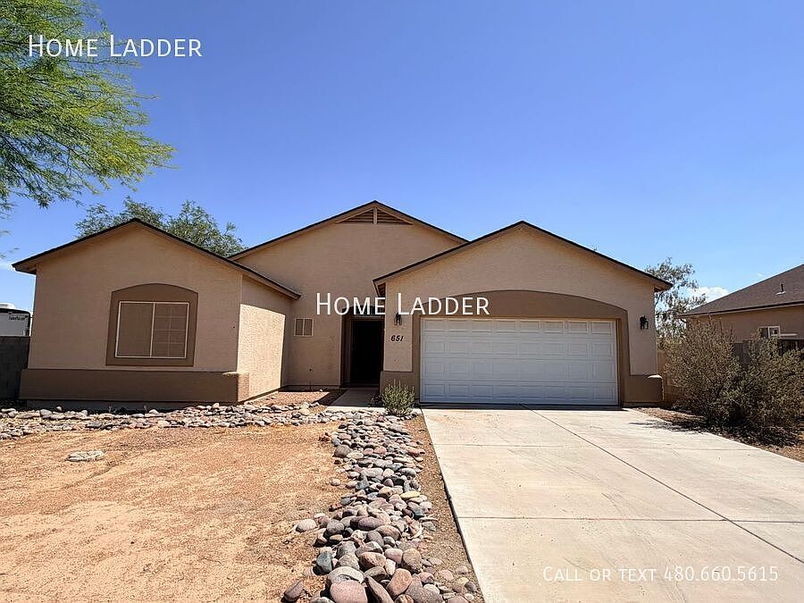 651 W Fairway Cove Dr Casa Grande, AZ 85194 photo 2