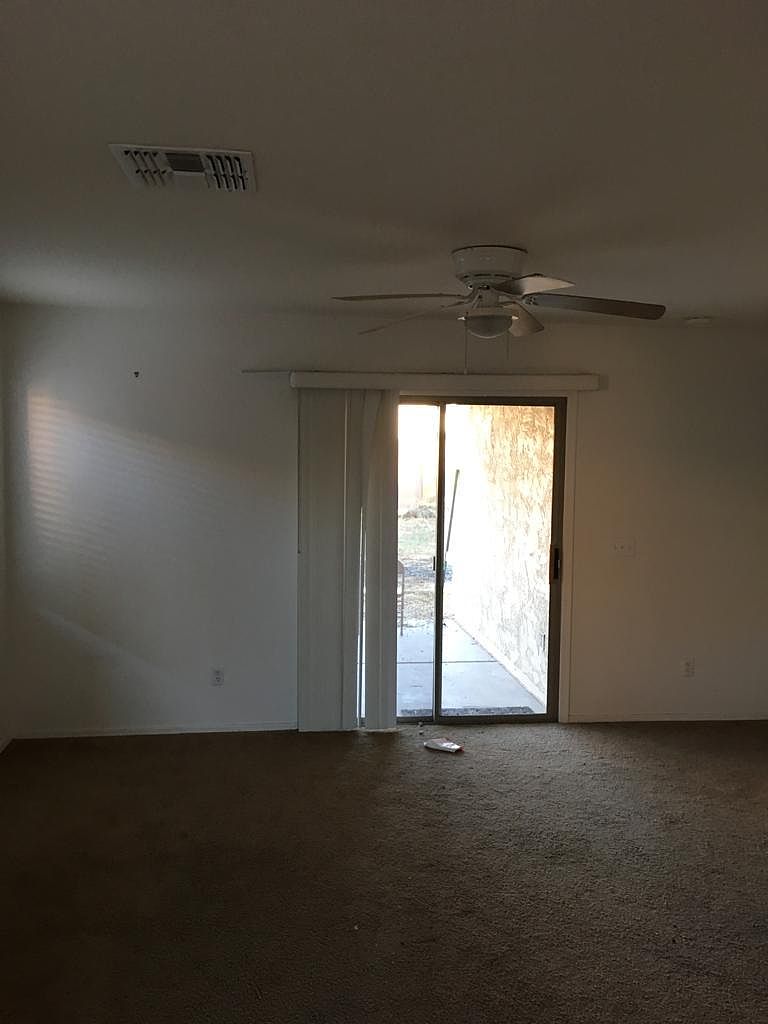 44903 W Gavilan Dr photo 2