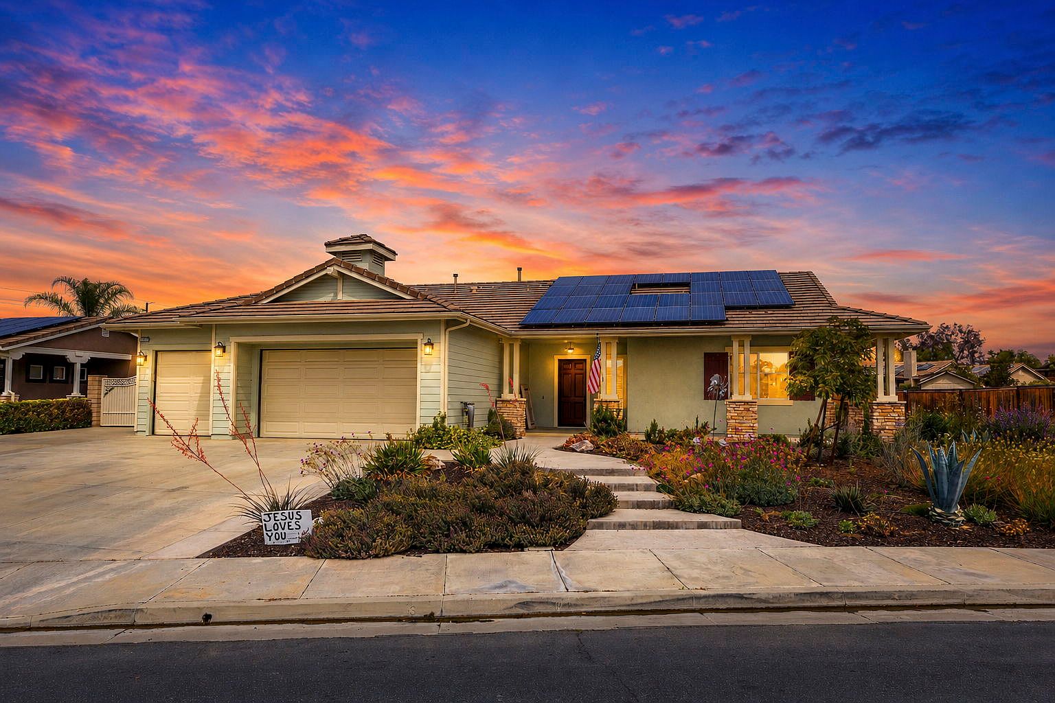 41717 Mesquite Ln photo 2