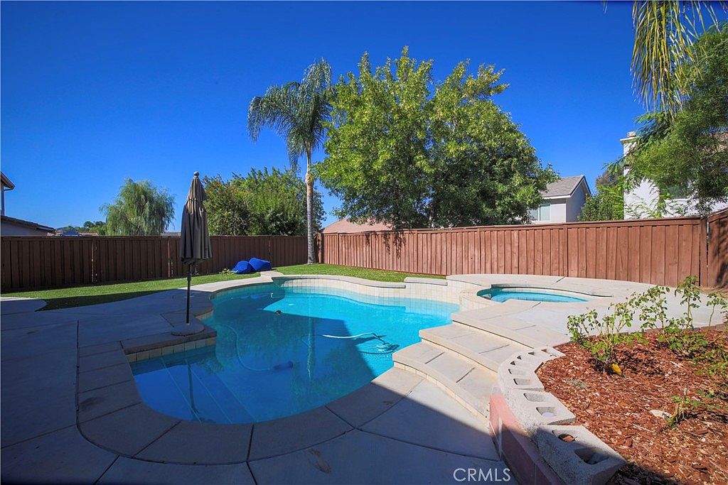 38929 Burton Creek Ln photo 5