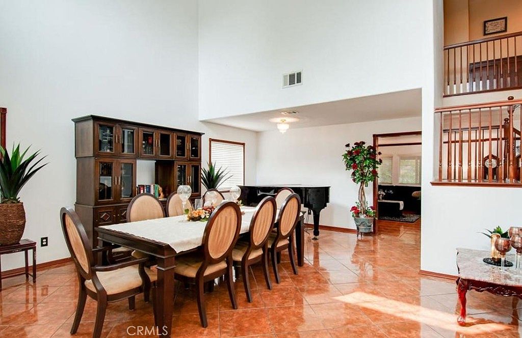 38305 Encanto Rd photo 3