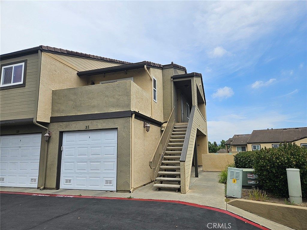 5010 Los Morros Way photo 2