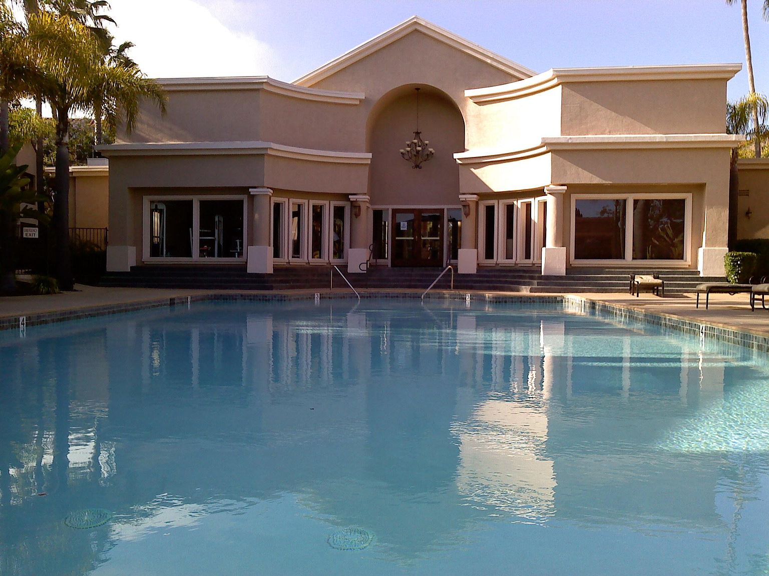 3927 Nobel Dr San Diego, CA 92122