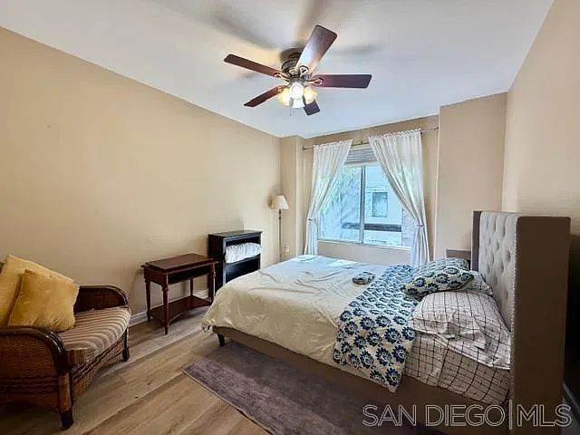 9255 Regents Rd photo 2