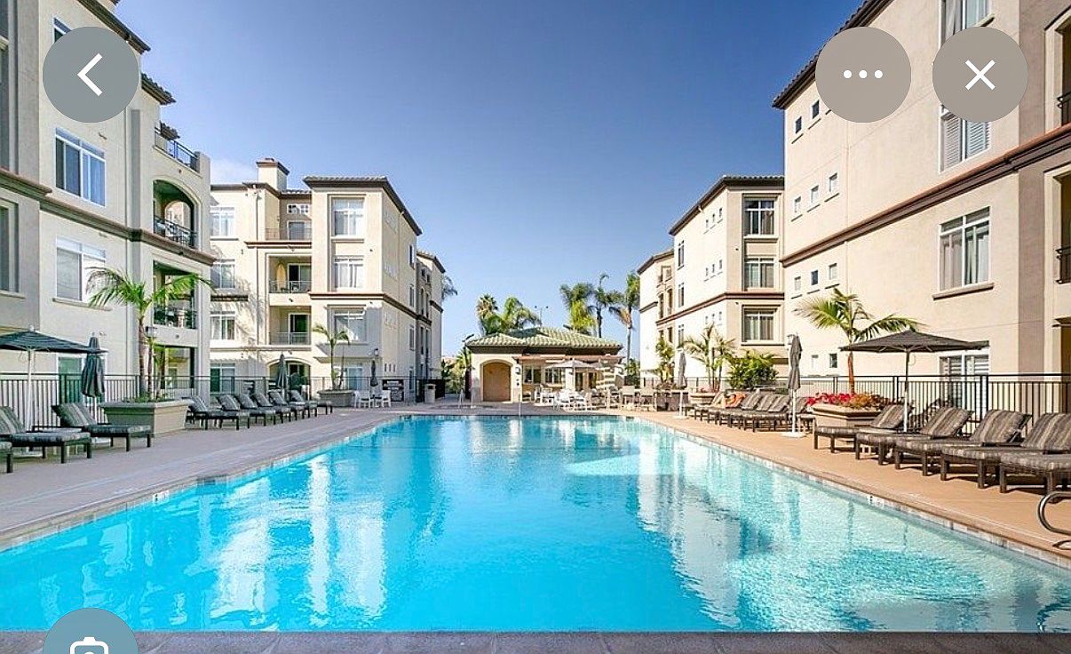 4175 Executive Dr photo 3