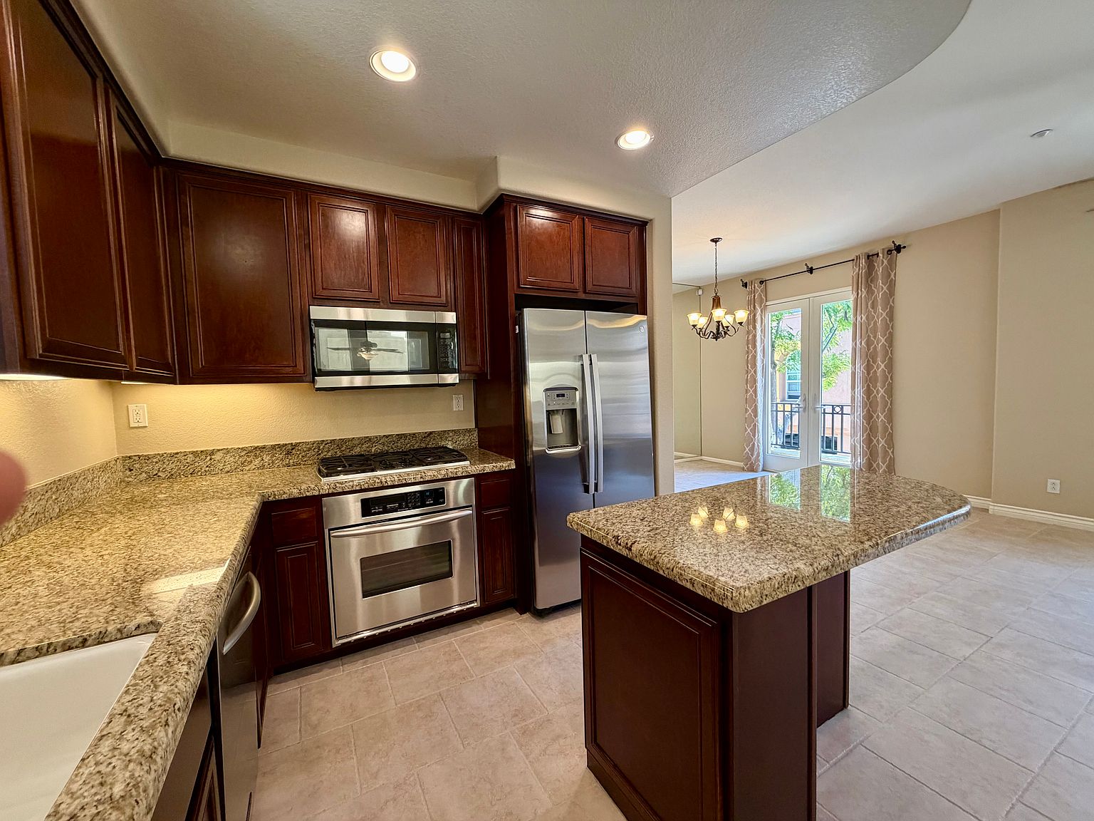 2676 Villas Way photo 5