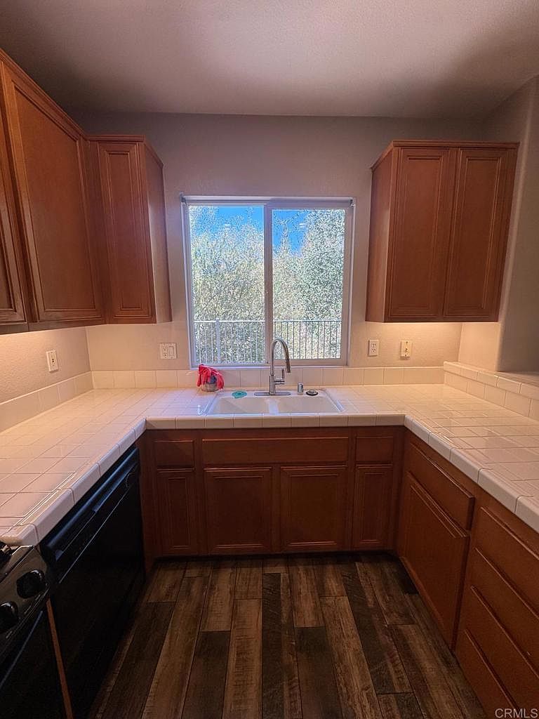 4101 Avenida Arroyo photo 3