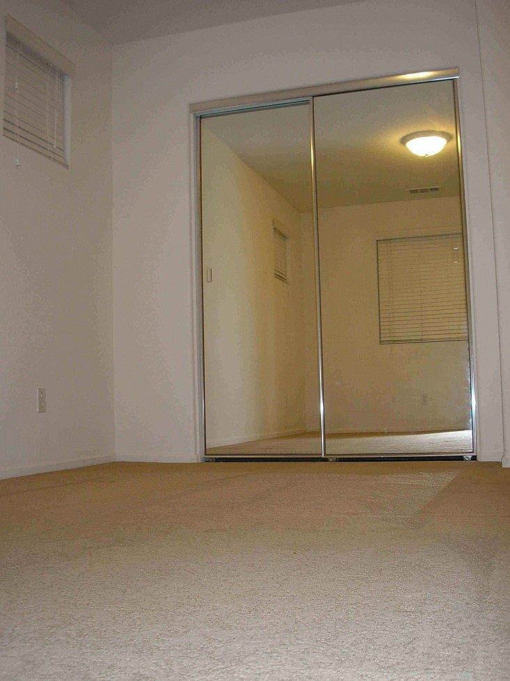 246 Franciscan Way Room 1 photo 5