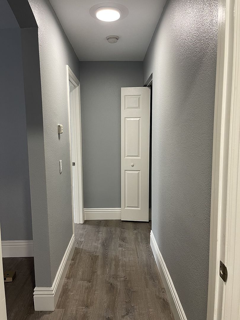 10182 Camino Ruiz photo 4
